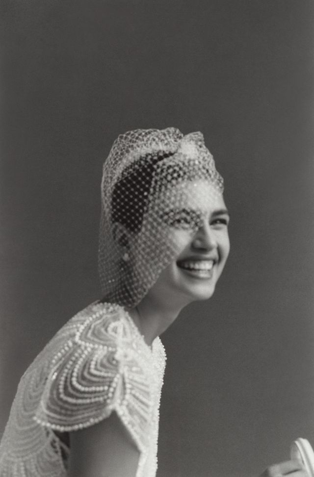 Twigs & Honey Swift Birdcage Veil #1