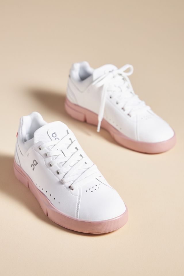 On The Roger Advantage Sneakers #1