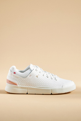 On The Roger Centre Court Sneakers In Pink