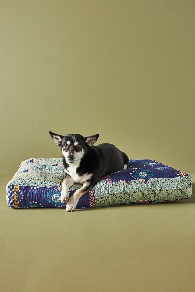 Large Vendima Pet Bed Anthropologie