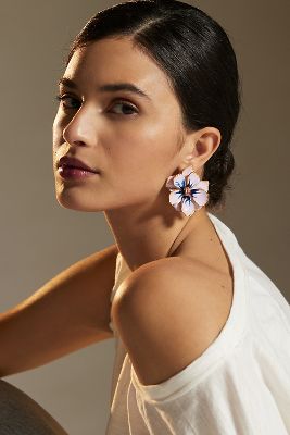 Hand-Painted Earrings en chez Anthropologie - The Pink Reef - Modalova