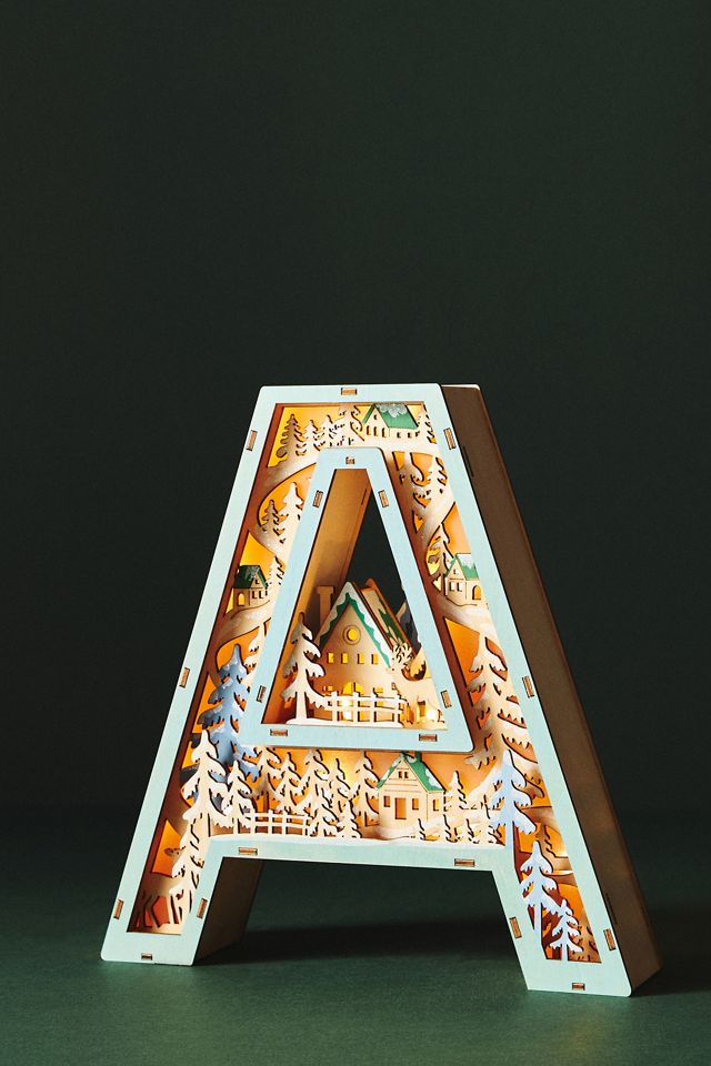 Monogram Wonderland Light-Up Scene #1