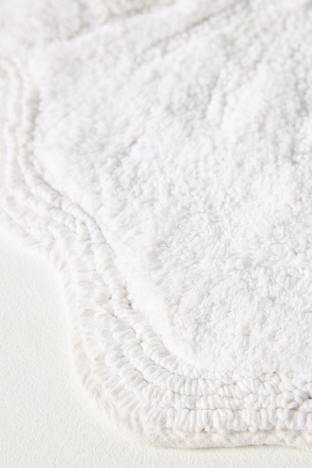 Castile Tufted Cotton Rose Bath Mat | AnthroHome