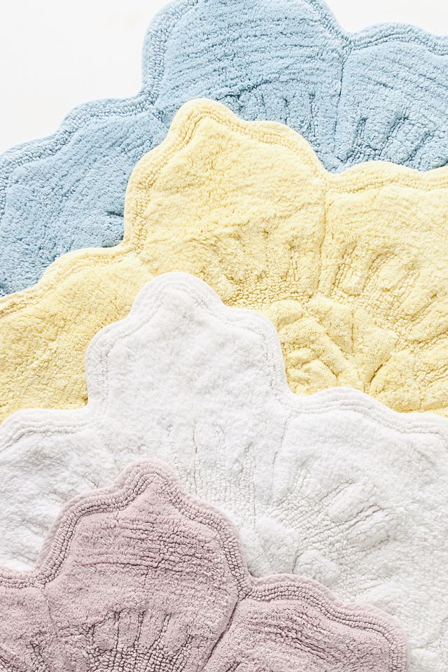 Castile Rose Tufted Cotton Bath Mat | Anthropologie UK