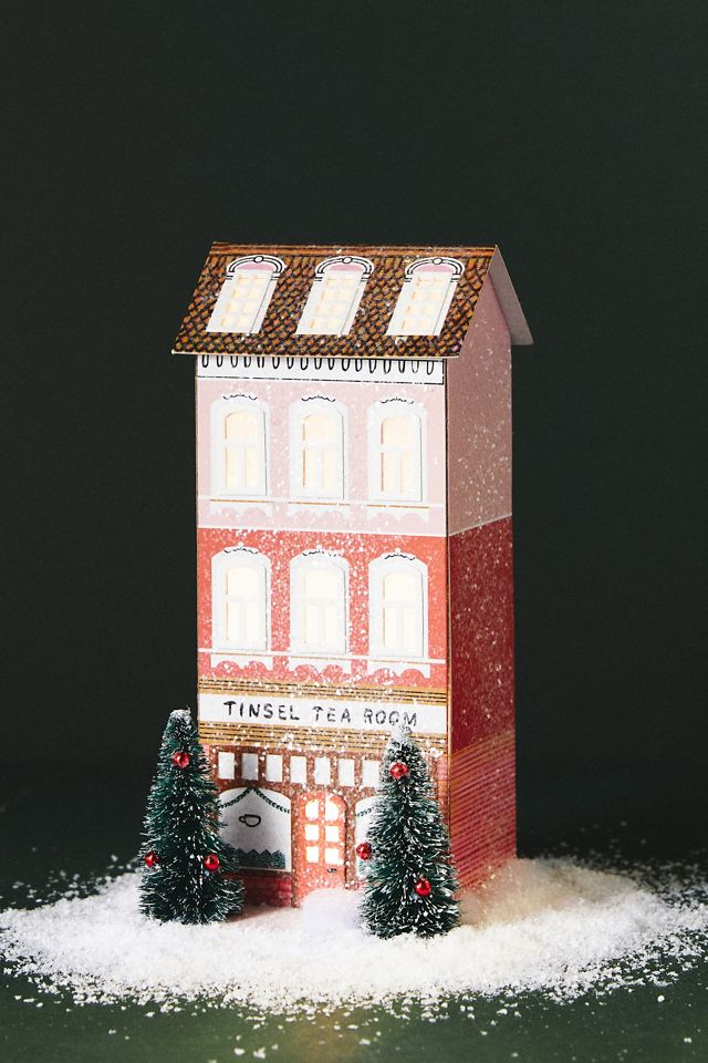 George & Viv Light-Up Tinsel Tea Room #1