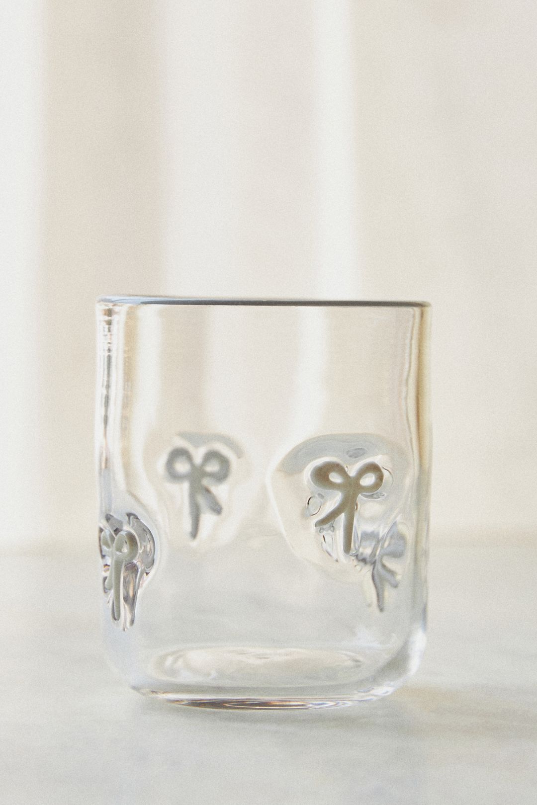 Icon Juice Glass - White Bow, Standard, One Size