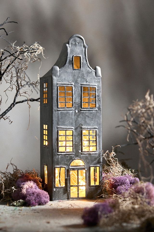 Concordville Spooky Village Half House #1