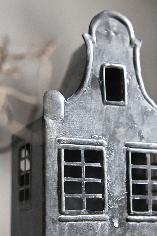 Concordville Spooky Village Half House #3