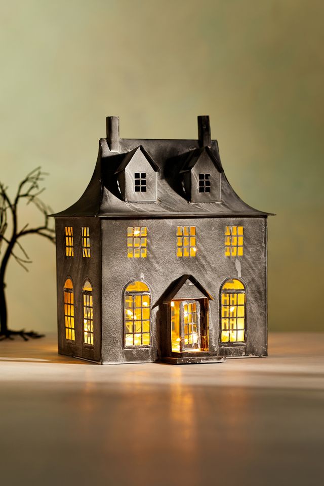 Concordville Spooky Village Chateau #7