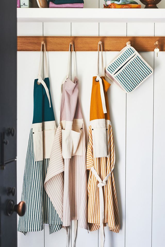Trudy Pot Holder #3