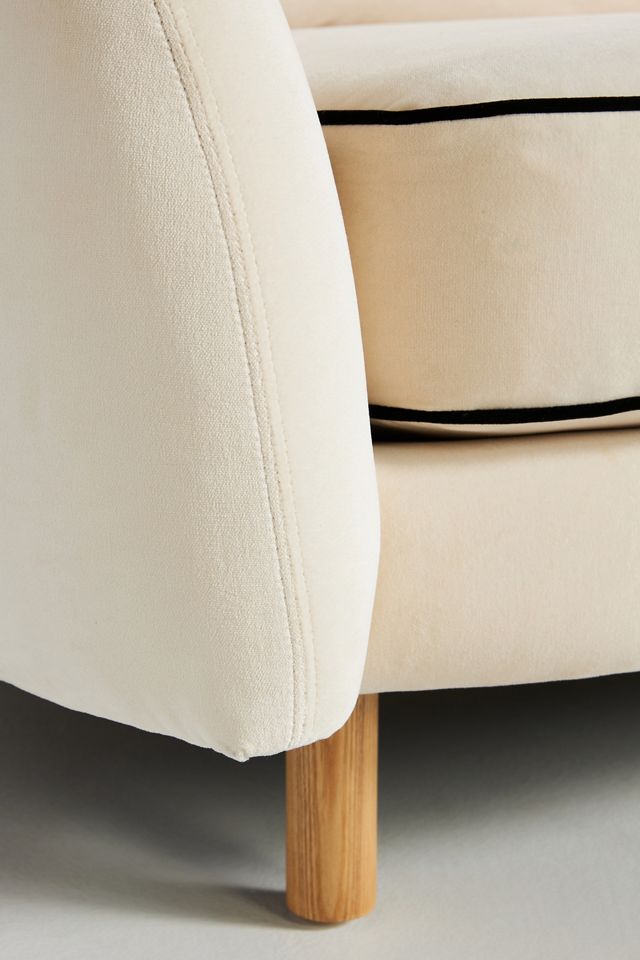 Harlow Contrast Piping Sectional #4