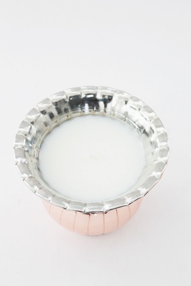 Coppermill Kitchen Vintage Inspired Peach Sangria Candle #1