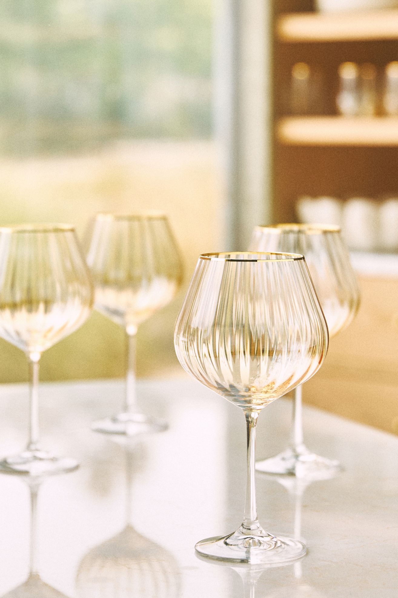 Waterfall 24k Gold Accent Red Wine Glasses, Set of 4 - Honey, Set Of 4