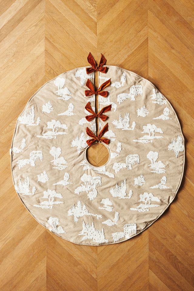 Dorsey Tree Skirt #1