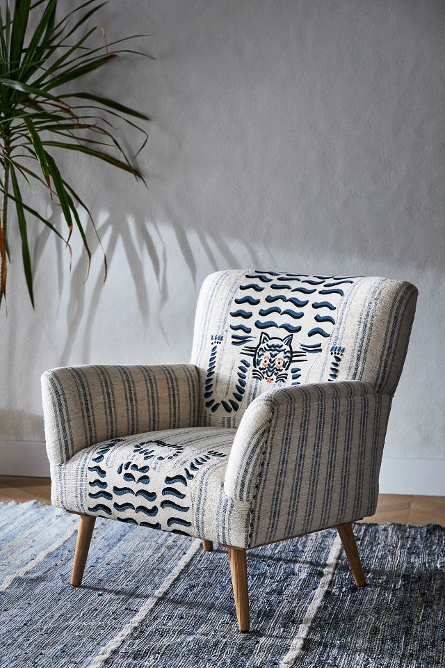 Accent chair online neutral