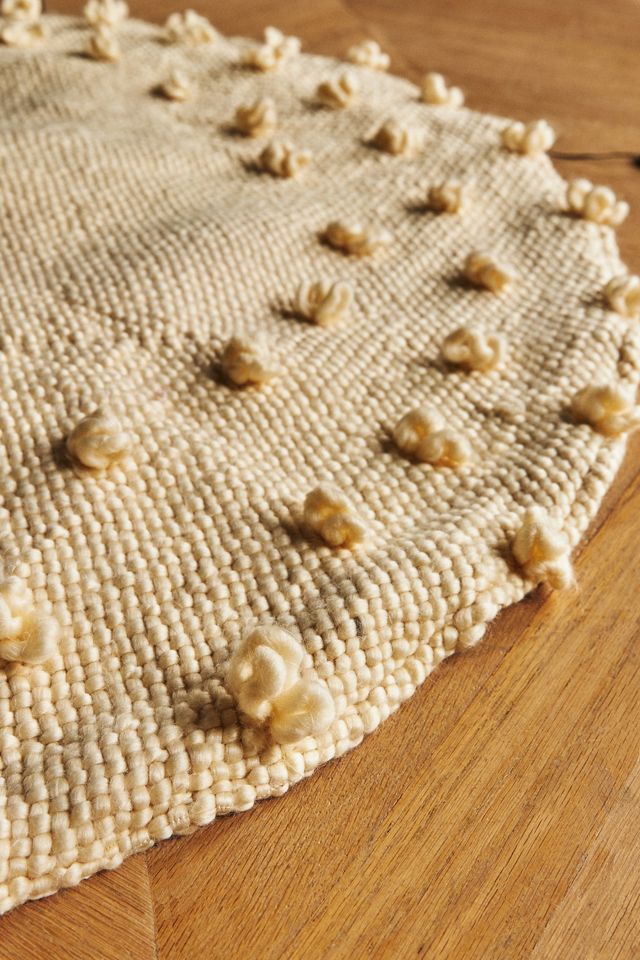 Cozy Bobble Tree Skirt #3