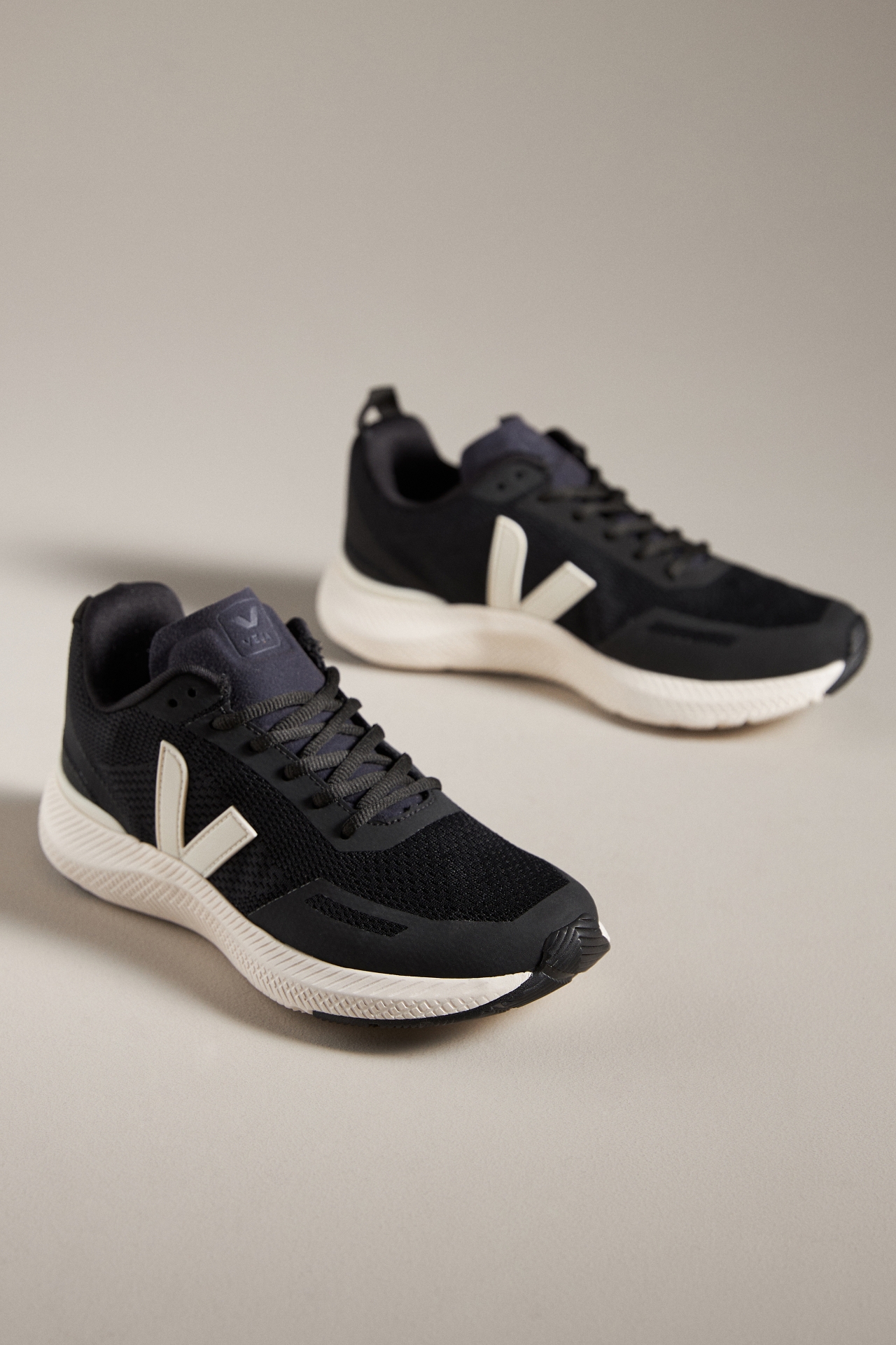 Veja Impala Sneakers