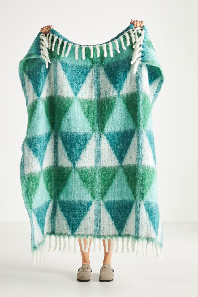 Cozy Cocoon Fringed Throw Blanket | AnthroLiving