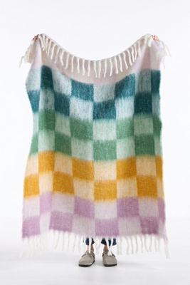Cozy Cocoon Fringed Throw Blanket