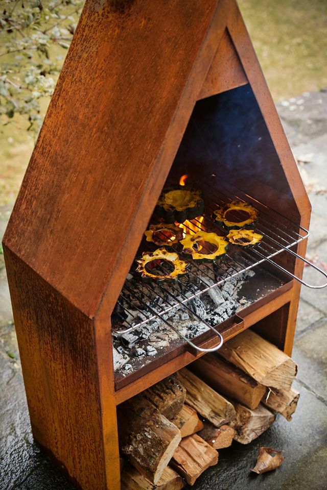 houten.vorm effect WEATHERING クランチブースター Weathering Steel Outdoor Fireplace with Grill | Terrain
