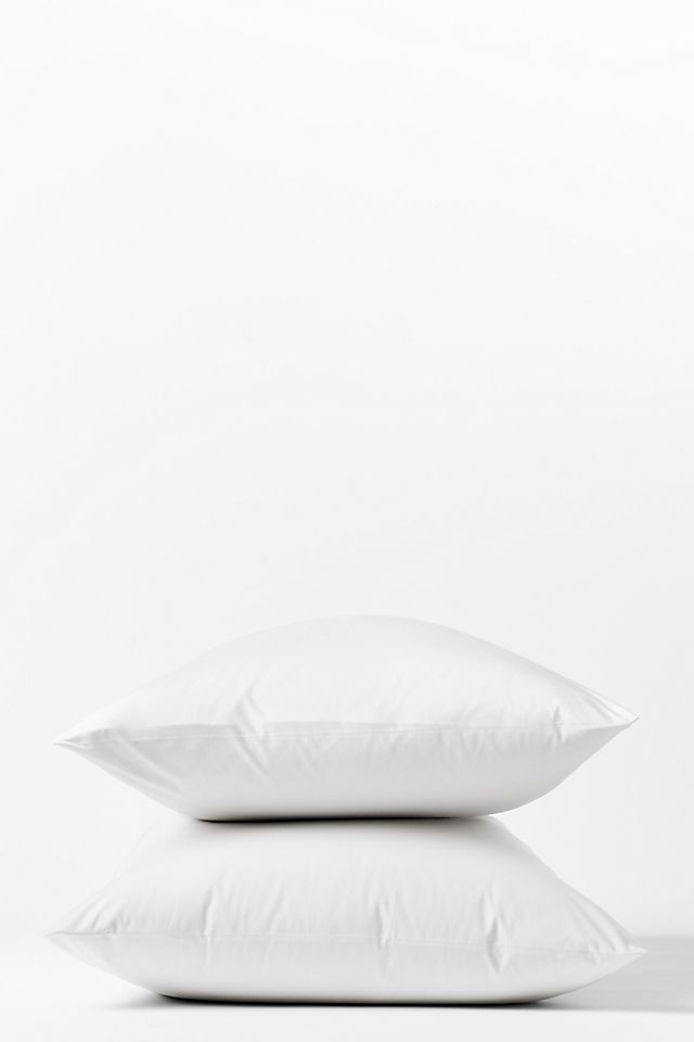 Lot of 4 white Pillowcases Queen or King 100% By COYUCHI Organic cotton 
