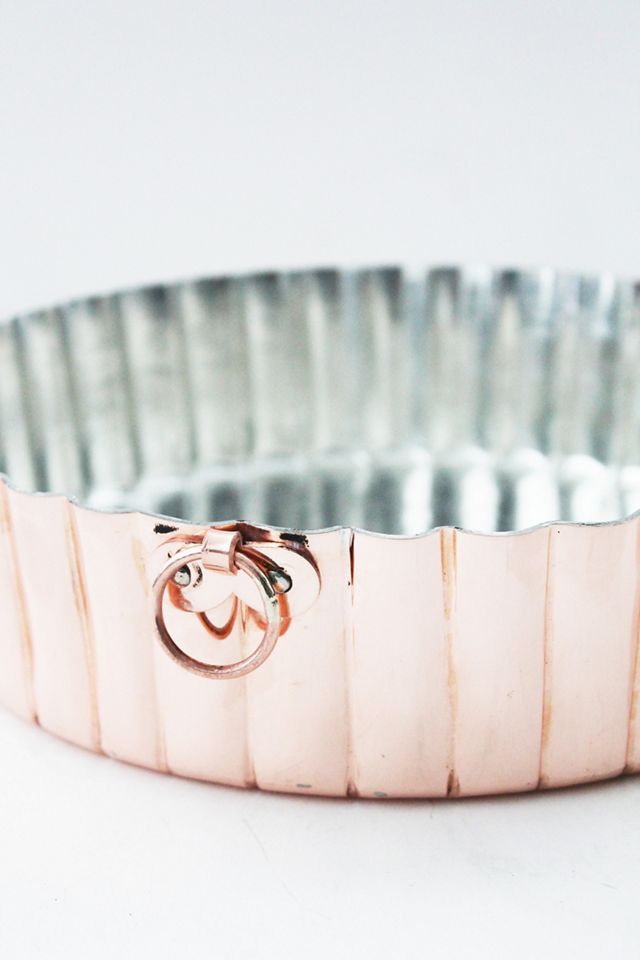 Coppermill Kitchen Vintage Inspired Cake Pan #1