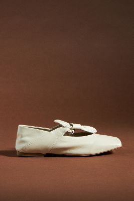 Vicenza Bow Mary Jane Flats In Beige