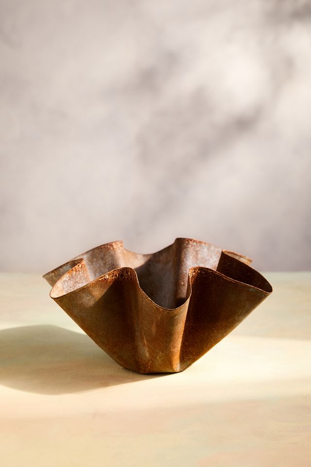 Handkerchief Iron Bowl Planter, 16" #2