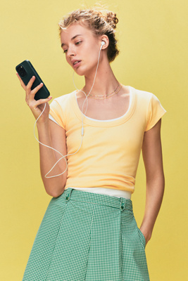 Pilcro Slim Scoop-neck Tee