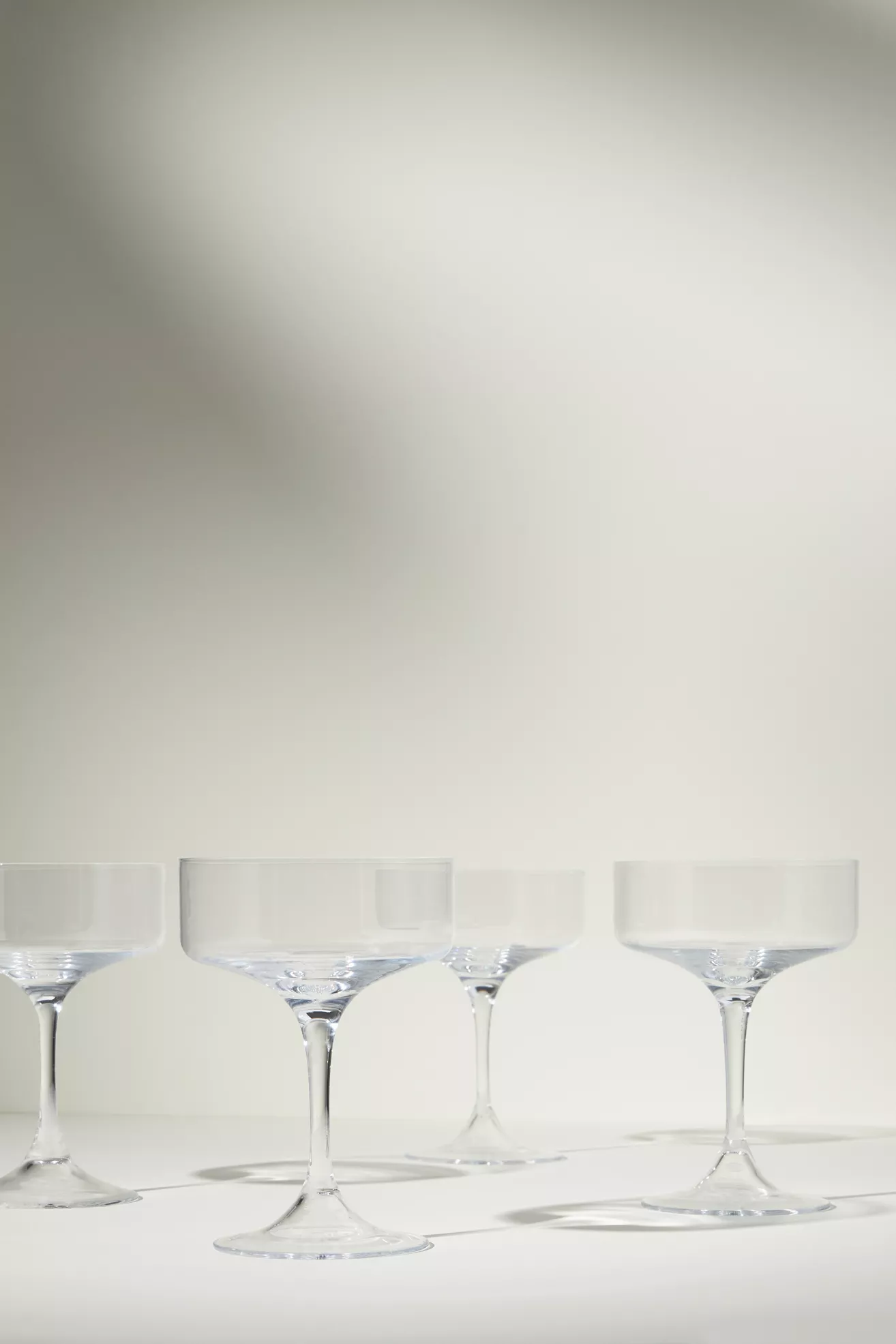 Morgan Coupe Glasses, Set of 4 - thumbnail 8