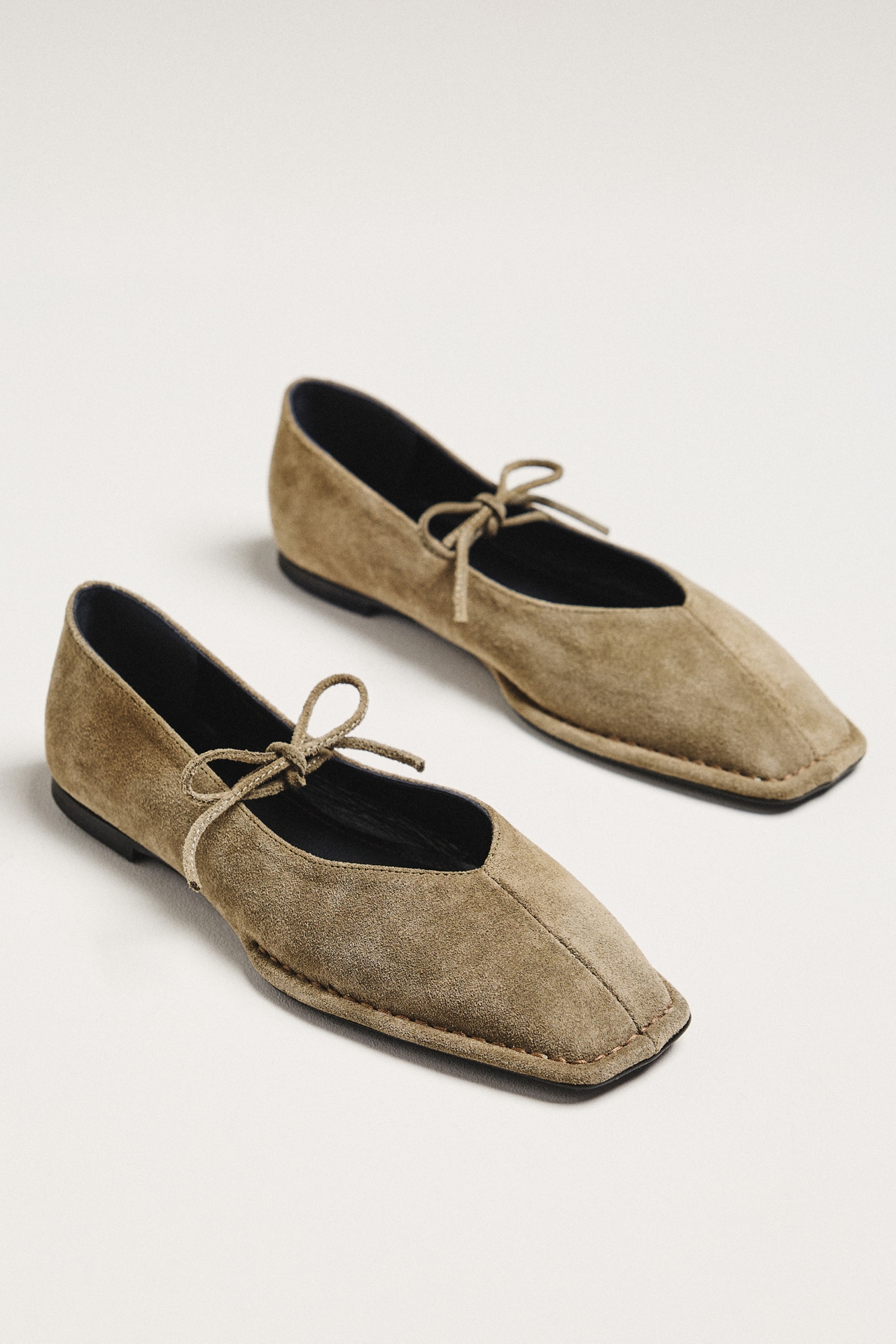 ALOHAS Sway Flats