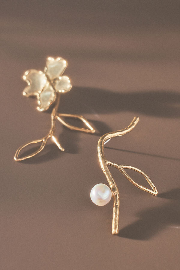 Anita Berisha Petals & Branches Earrings In Gold