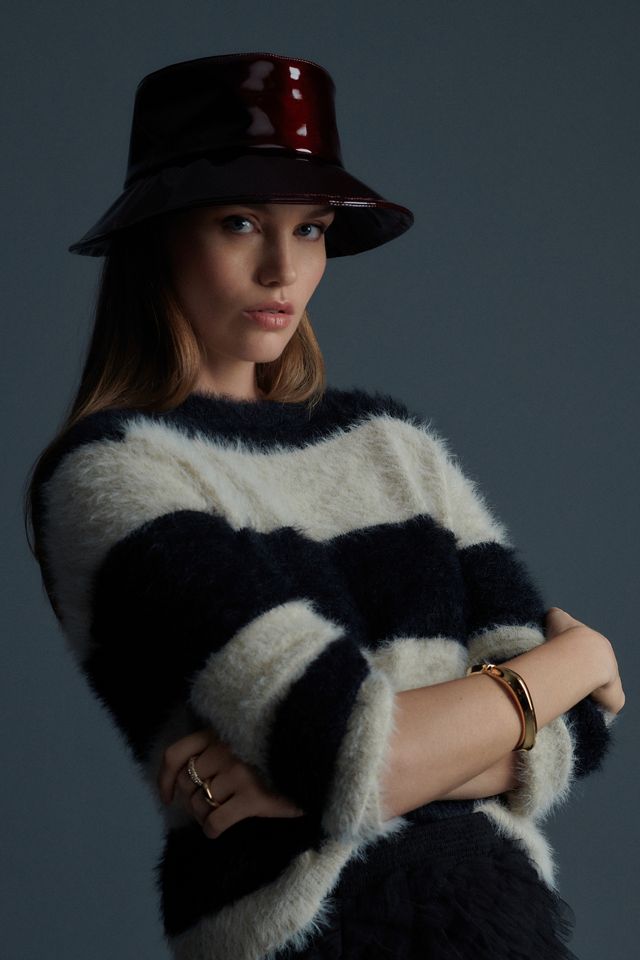 ASN Clueless Bucket | Anthropologie display picture 2