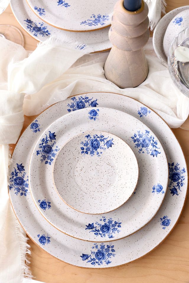 blue and white floral dinnerware