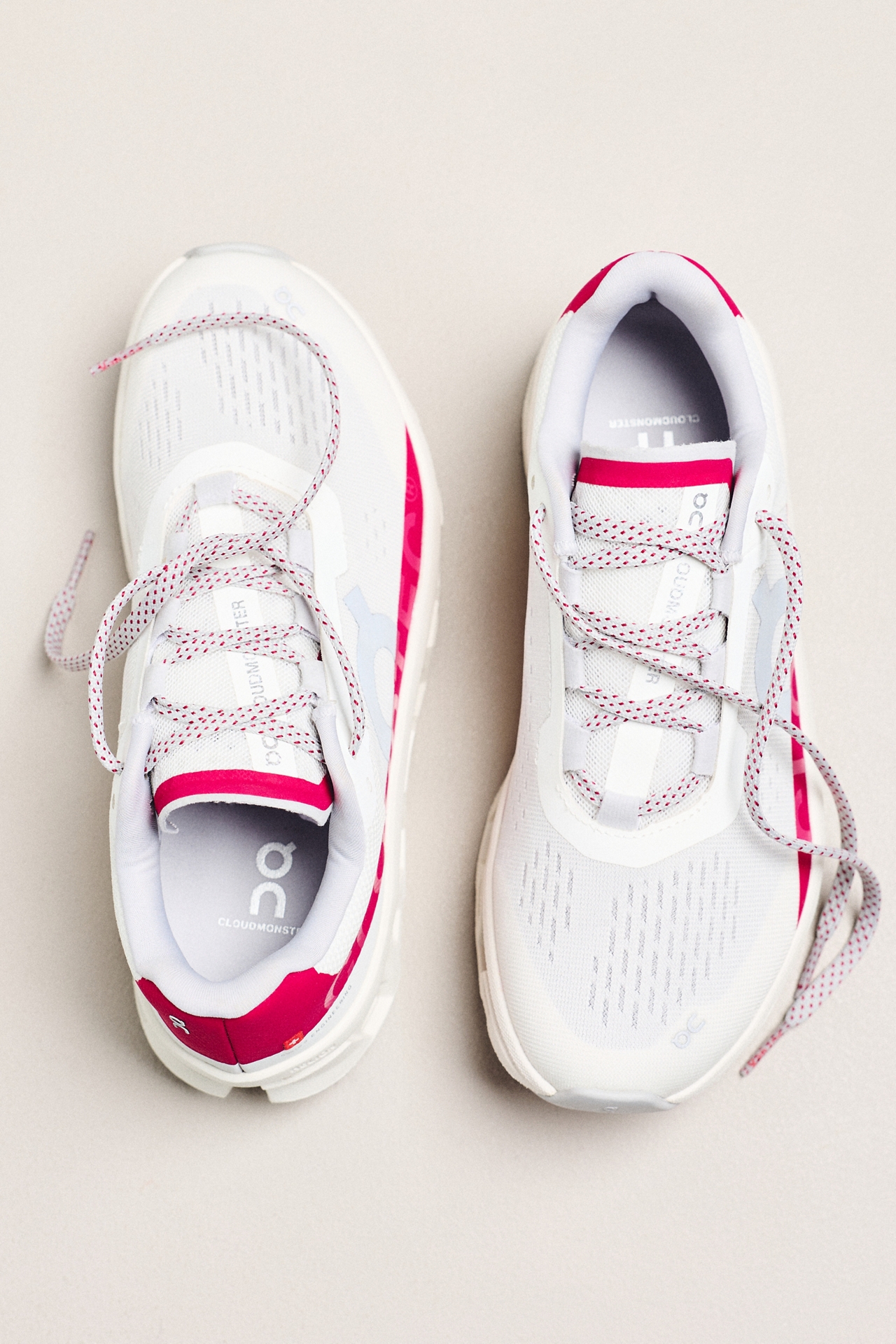 On Cloudmonster Sneakers