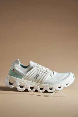 On Cloudswift 3 Sneakers In White