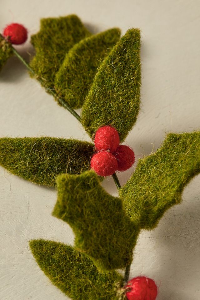 Holly Berry Felt Garland #1