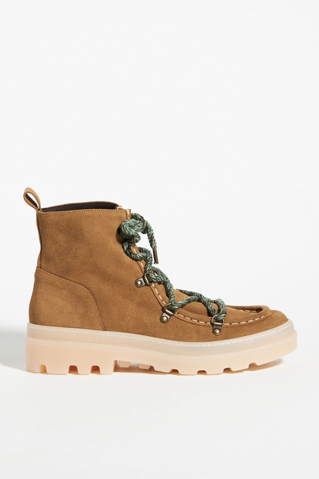 Naguisa Kaus Hiker Boots