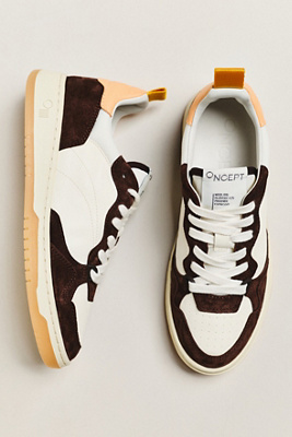 Oncept Phoenix Sneakers In Brown