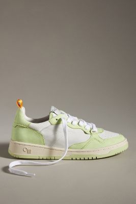 Oncept Phoenix Sneakers In Green