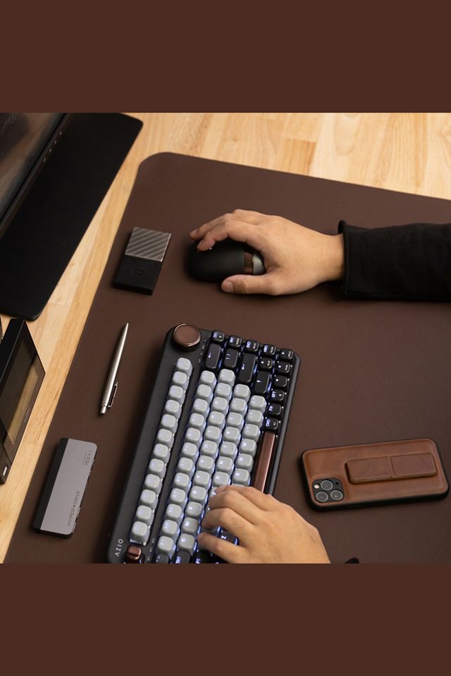 Azio IZO Wireless Mouse #2