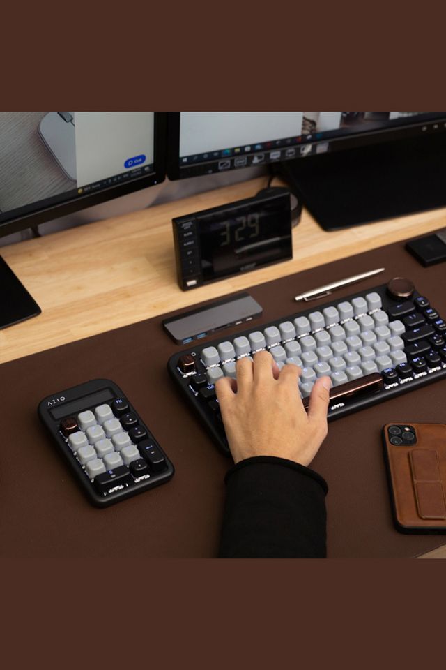 Azio IZO Number Pad/Calculator #1