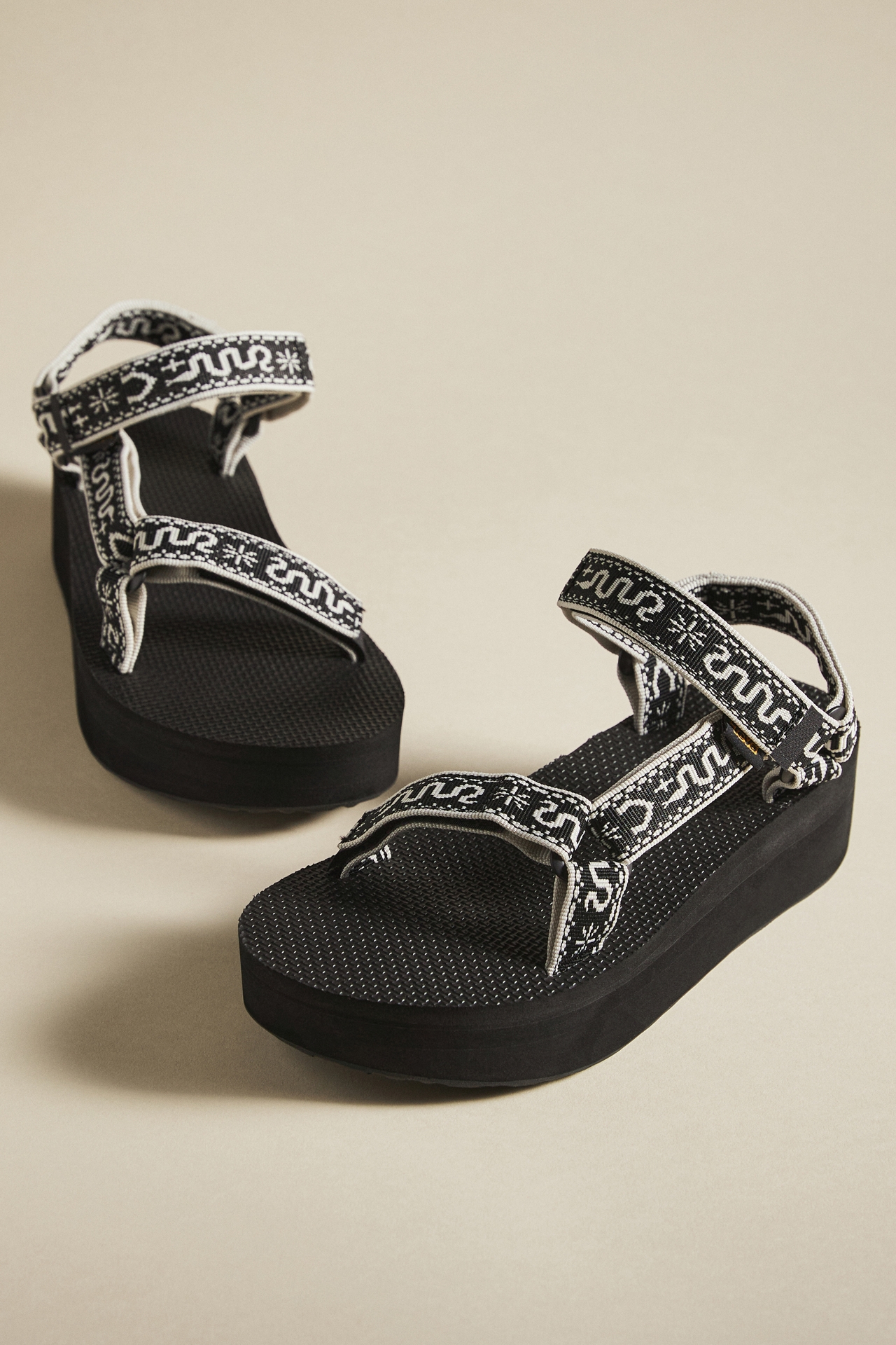Teva Flatform Universal Sandals