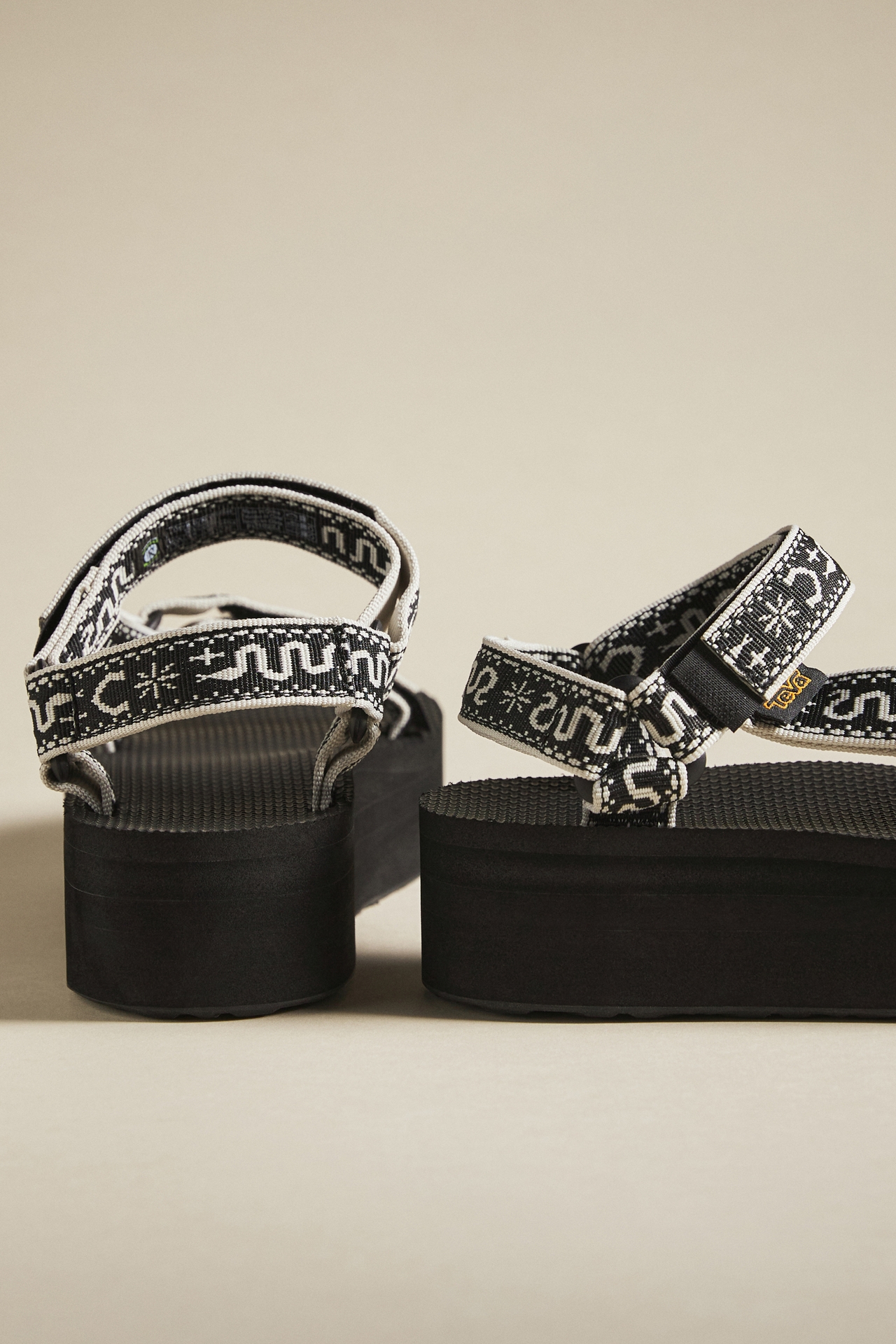 Teva Flatform Universal Sandals
