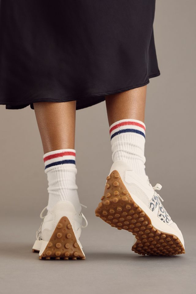 New Balance 327 Sneakers #1