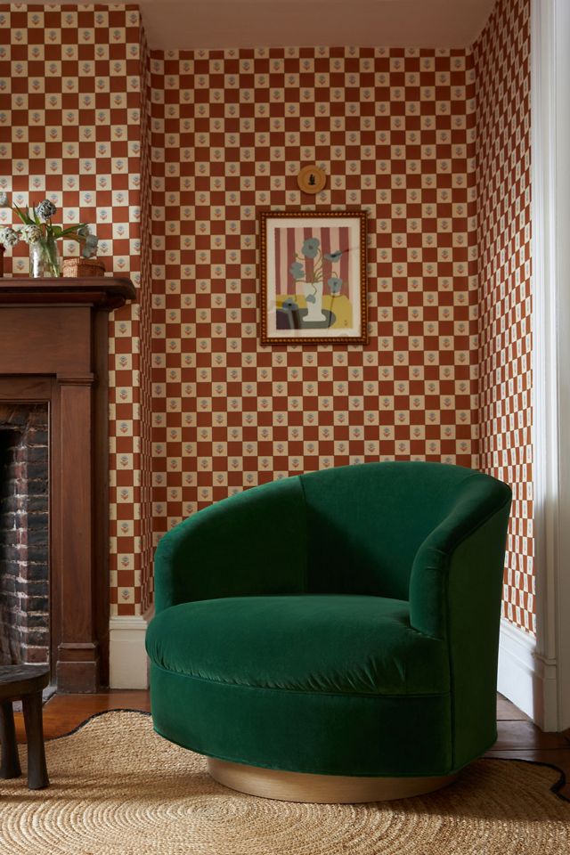 Ottoline Tulip Checks Wallpaper #5