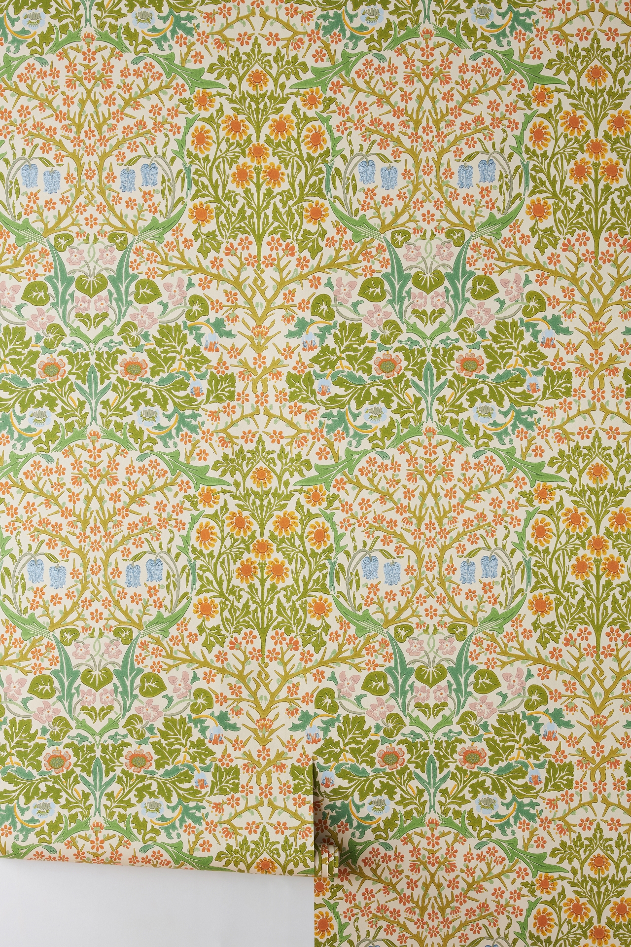 Morris & Co. Blackthorn Wallpaper