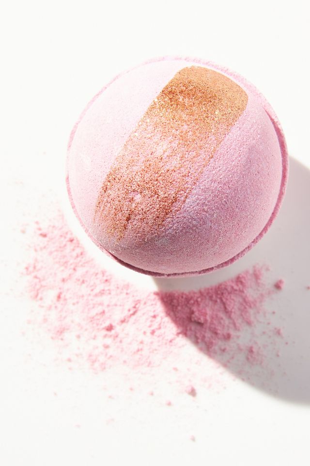 Latika Fall Bath Bomb