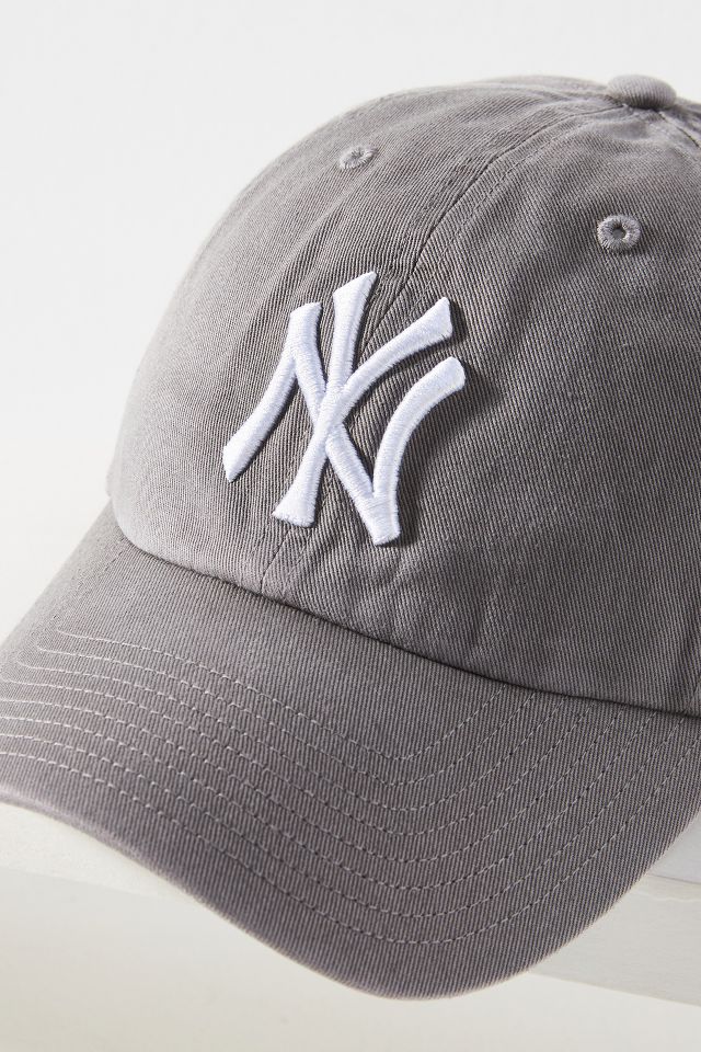 47 New York Yankees Beanie Hat  Anthropologie Turkey - Women's Clothing,  Accessories & Home