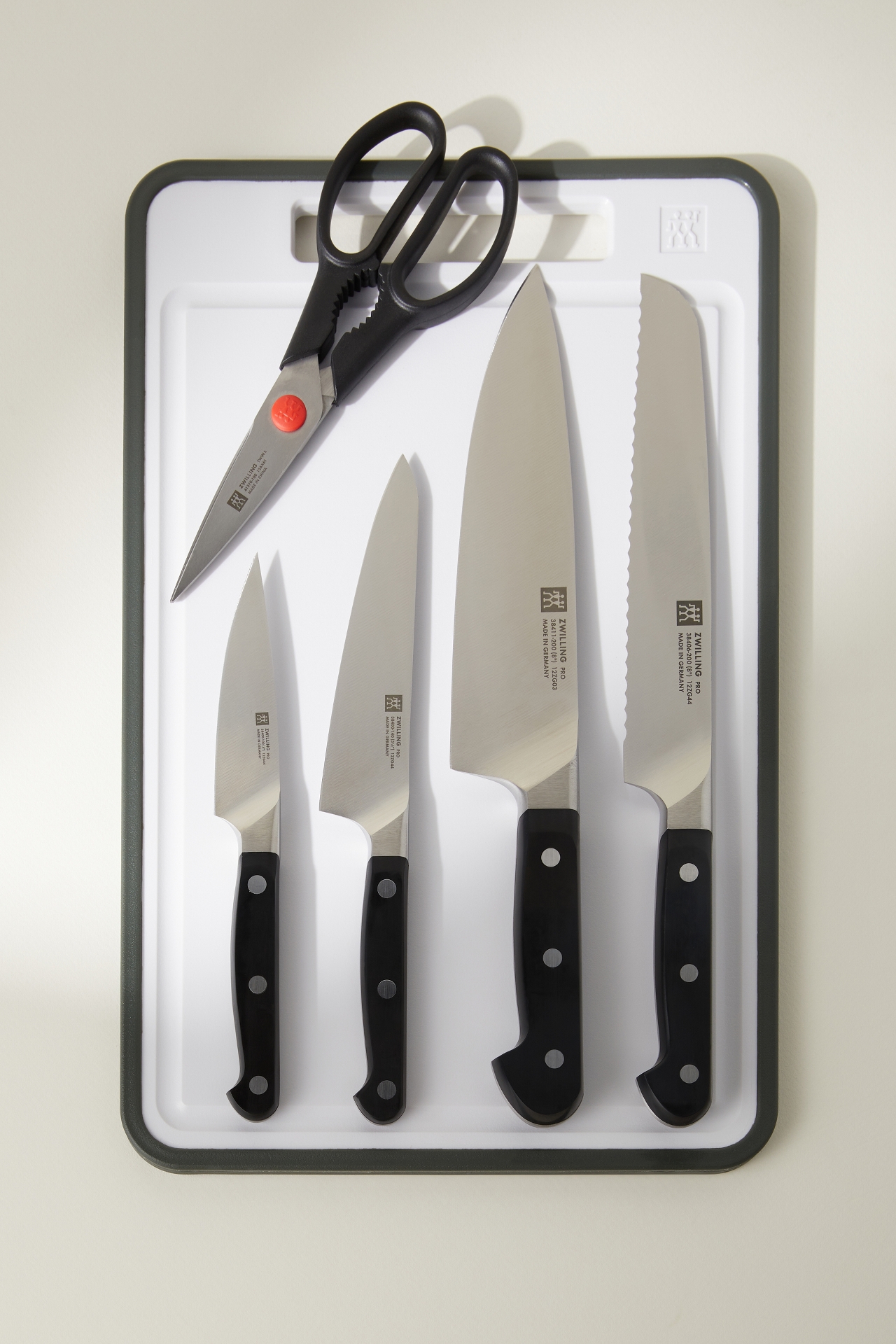 Zwilling Pro 7-Piece Self-Sharpening Knife Block Set